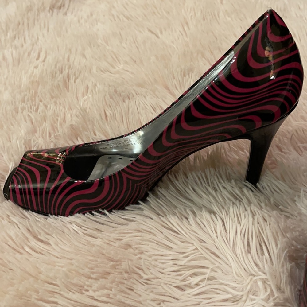 Gianni Bini 3” heels, size 8 - Picture 2 of 8
